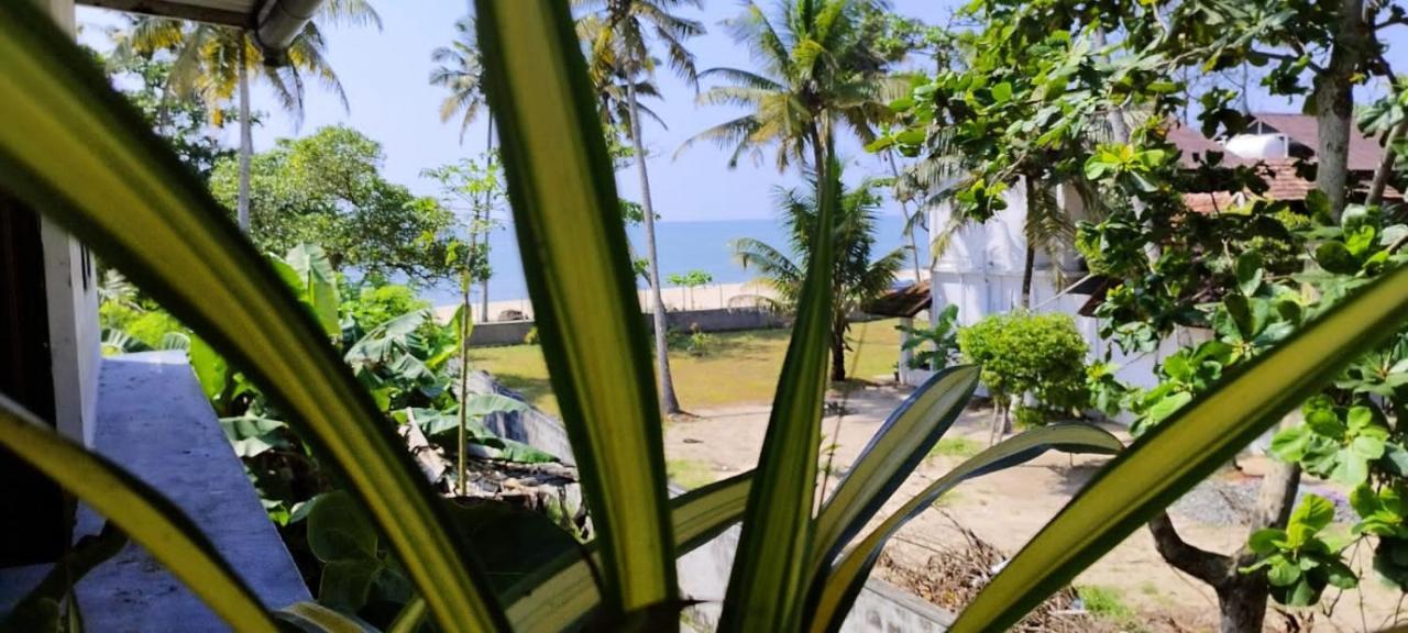 Marari Sibiya Beach Villa 마라리쿨람 외부 사진