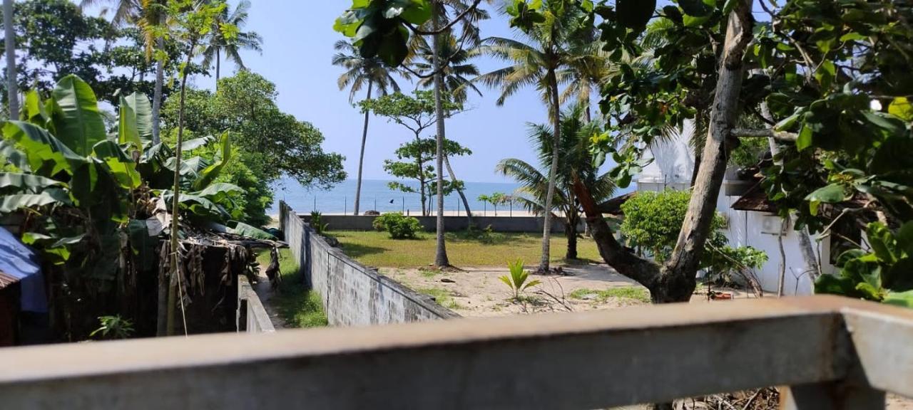 Marari Sibiya Beach Villa 마라리쿨람 외부 사진